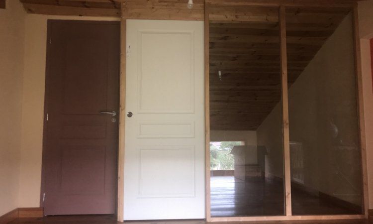 Installation de verrière cloison vitrée en bois et sa région. MGV CONCEPT